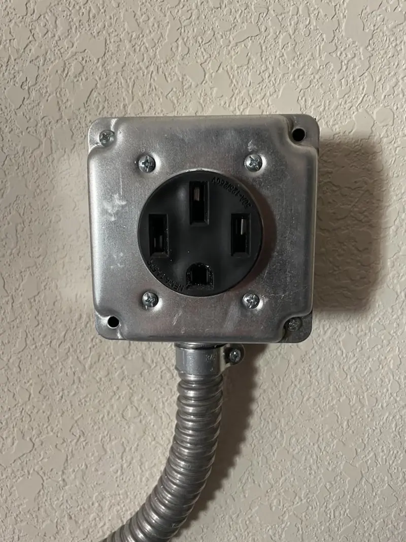 NEMA 14-50 outlet installed for Smart Home Electrical in Murray